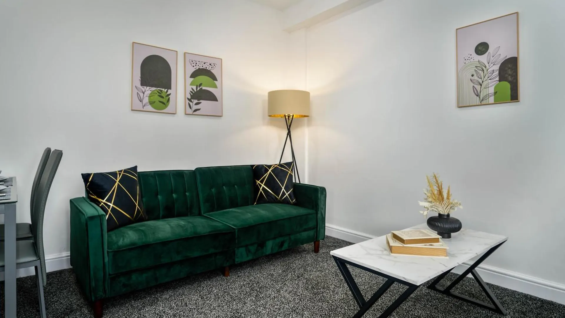 2 Bedroom Home Leeds Contractor Stay Free Parking Wifi & Netflix Meanwood Reino Unido