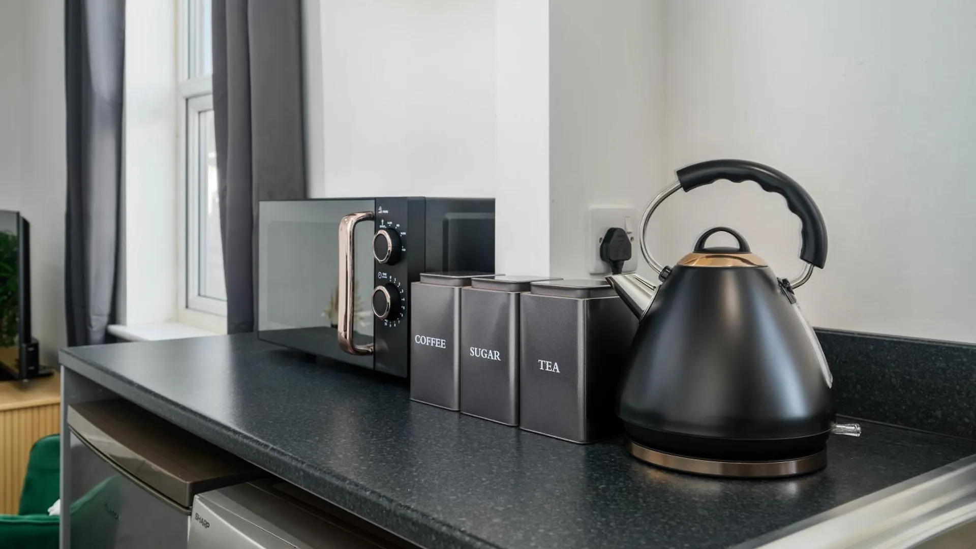 Casa de Férias 2 Bedroom Home Leeds Contractor Stay Free Parking Wifi & Netflix Meanwood